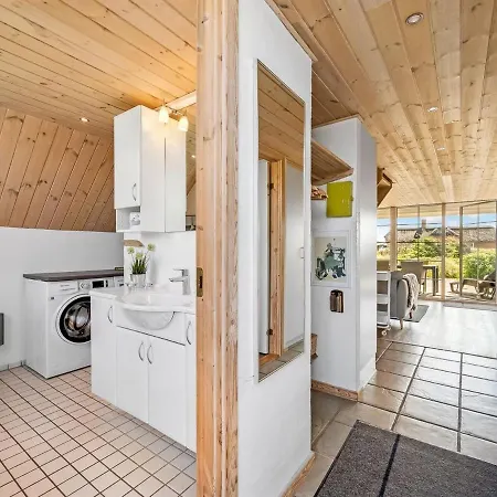 Holiday home Klimentina - 150m From The Sea In Western Jutland By Interhome *