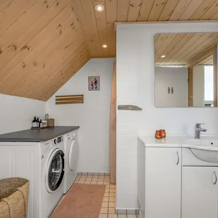 Klimentina - 150m From The Sea By Interhome Feriehus *